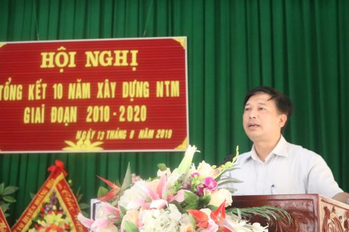1. đc Lê Xuân Thu- BT HU- Trưởng BCĐ XDNTM huyện phát biểu chỉ đạo.jpg