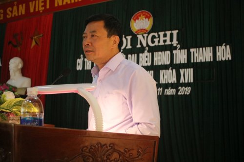 3. ông Nguyễn Đình Tuy – Phó Chủ tịch UBND huyện giải trình ý kiến cử tri thuộc thẩm quyền.JPG