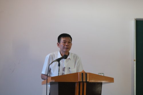 Đồng chí Lê Văn Nghĩa - Thường trực huyện ủy - Trưởng ban dân vận - Chủ tịch UBMTTQ phát biểu chỉ đạo tại hội nghị.JPG