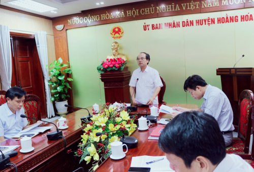 2. Đồng chí Hoàng Ngọc Dự - Phó Chủ tịch UBND huyện kết luận hội nghị.jpg