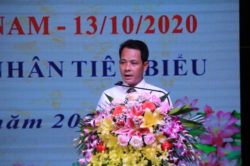 2. Chủ tịch Hiệp hội doanh nghiệp huyện Hoằng Hóa Hán Thành Tuấn phát biểu  khai mạc.jpg