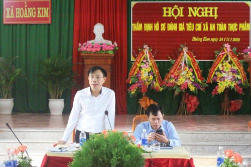 6. Đồng chí Lê Văn Phúc – TVHU - Phó Chủ tịch UBND huyện tiếp thu ý kiến tại hội nghị.jpg