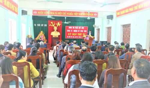 Ảnh 1. Toàn cảnh kỳ họp HĐND thị trấn Bút Sơn lần thứ 4, nhiệm kỳ 2016 - 2021.JPG