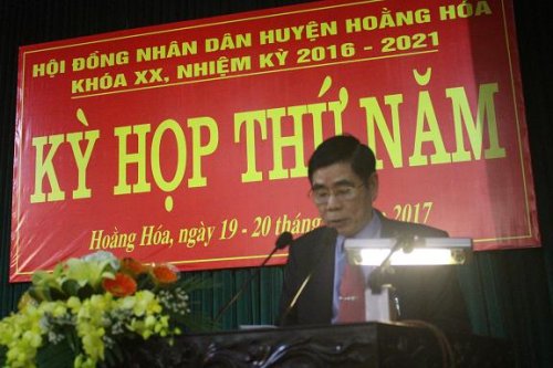 đc Trương Tuấn An Quyền BT huyện ủy- phát biểu chỉ đạo tại kỳ họp.JPG