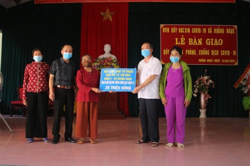 2. Hội từ thiện tâm linh bà Lê Thị Hòa ủng hộ 20 triệu đồng.JPG