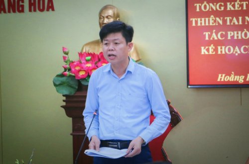 6. Đồng chí Lê Hồng Quang - TVHU, Phó Chủ tịch TT UBND huyện phát biểu kết luận hội nghị..jpg