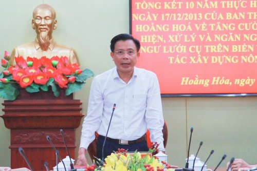 8. Đồng chí Lê Văn Phúc – TVHU, Phó Chủ tịch UBND huyện kết luận hội nghị..jpg