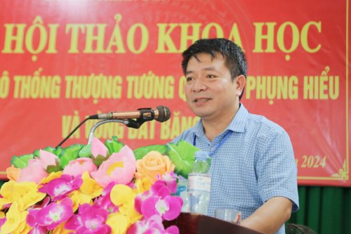 ...và đồng chí Lê Anh Tuấn - TVHU, Trưởng Ban Tuyên giáo Huyện ủy phát biểu tại hội thảo..jpg