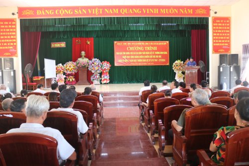 1 toàn.JPG