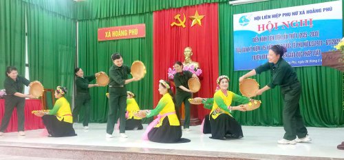 1. Văn nghệ chào mừng..jpg